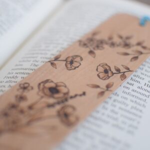 Bookmarks & Reading