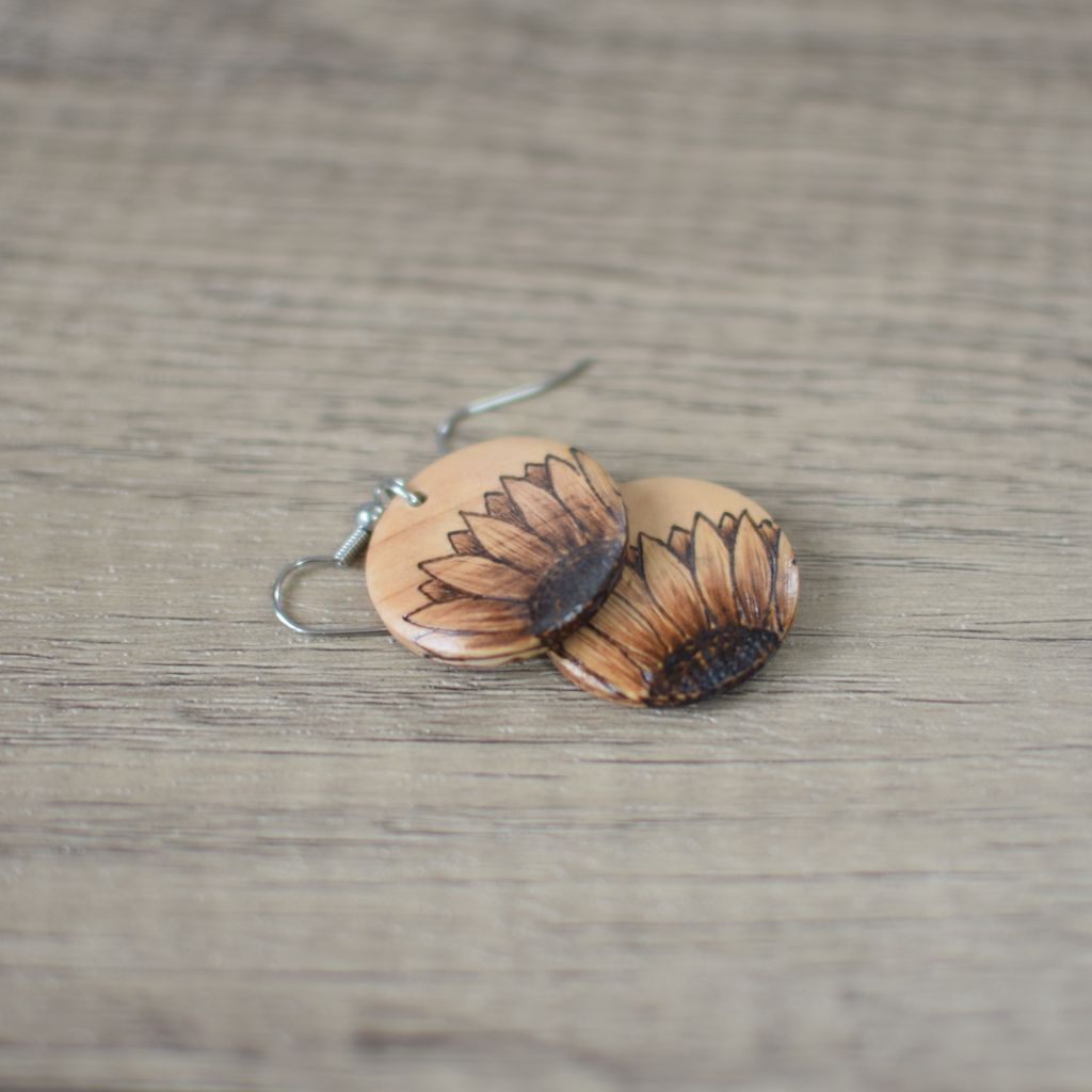 top view of the pyrography earrings