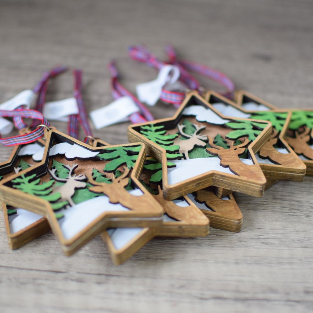 Deer Scene Wintery Star Ornament - Image 3
