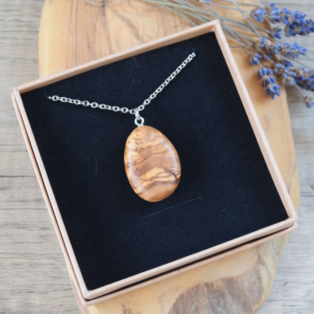 Olive wood Pendant - Image 5