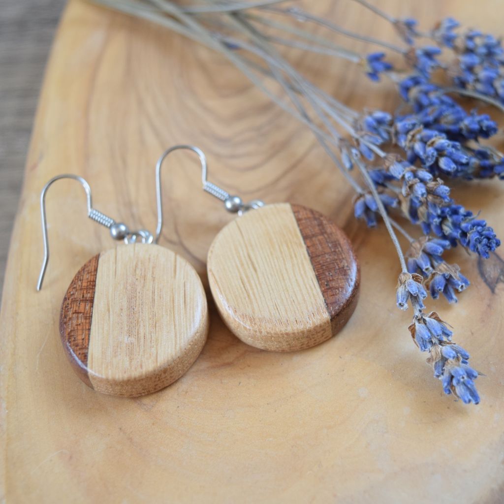 Oak and Sapele Earrings - round - Image 2